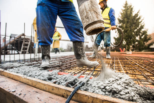 Best Concrete Sidewalk Installation in Lemoore Station, CA